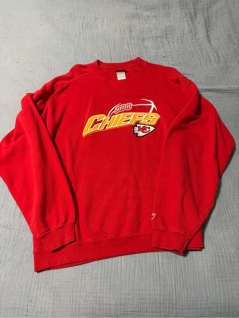Vintage 90’s NFL Reebok Kansas City Chiefs Red Crewneck Sweatshirt Size Large